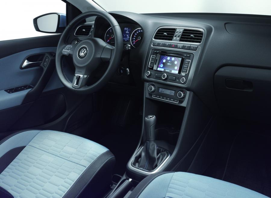 Volkswagen Polo Bluemotion Concept 2009 года  (фото 3 из 4)
